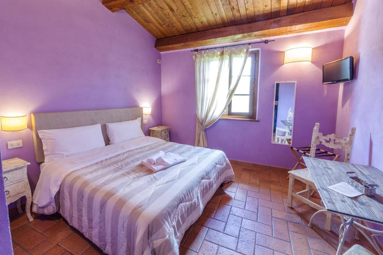 Agriturismo Le Vigne 폴리뇨 외부 사진