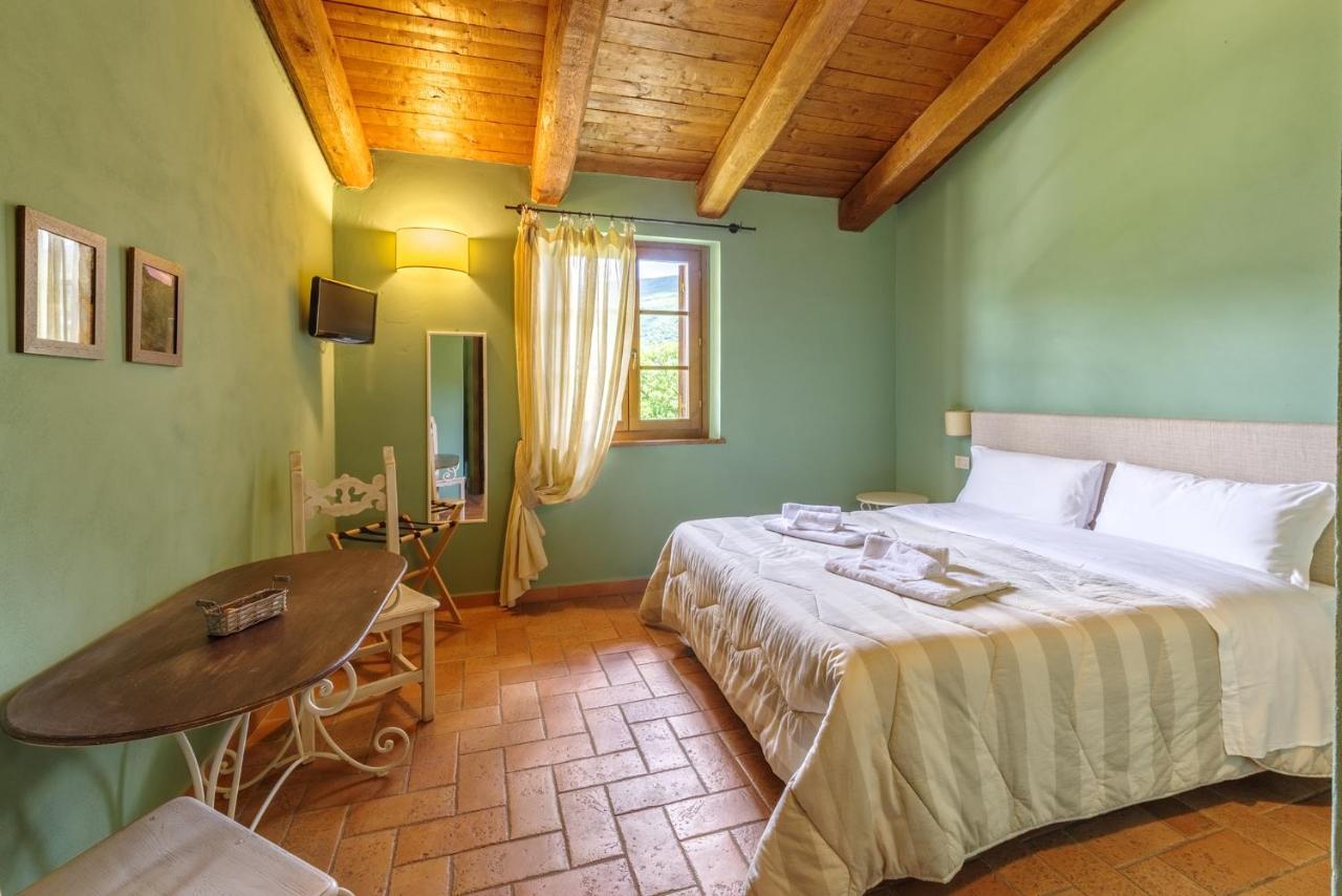 Agriturismo Le Vigne 폴리뇨 외부 사진