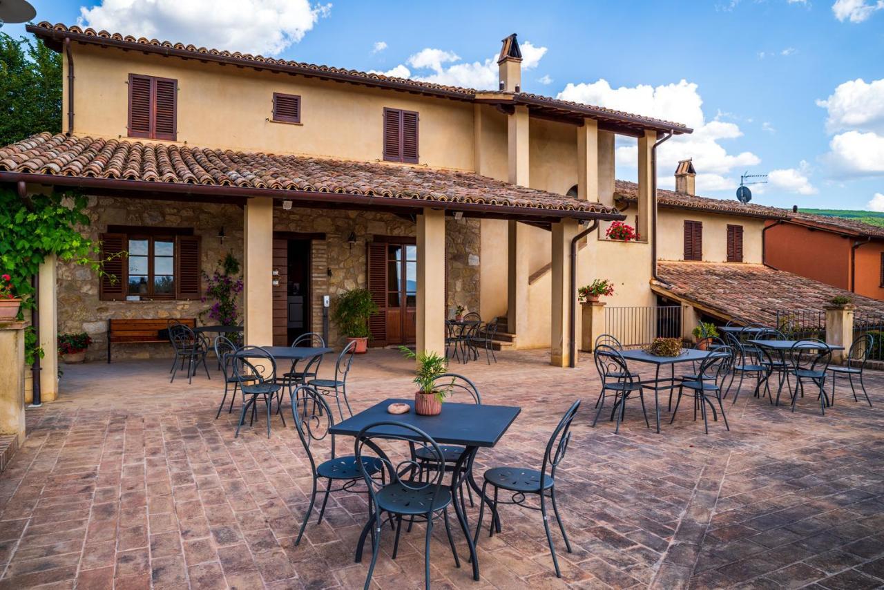 Agriturismo Le Vigne 폴리뇨 외부 사진